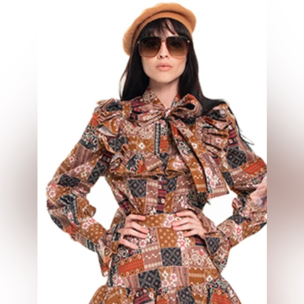 NWT Selkie The Elizabeth Blouse in Brown Pink and Black Patchouli Pattern Size S - Picture 3 of 16